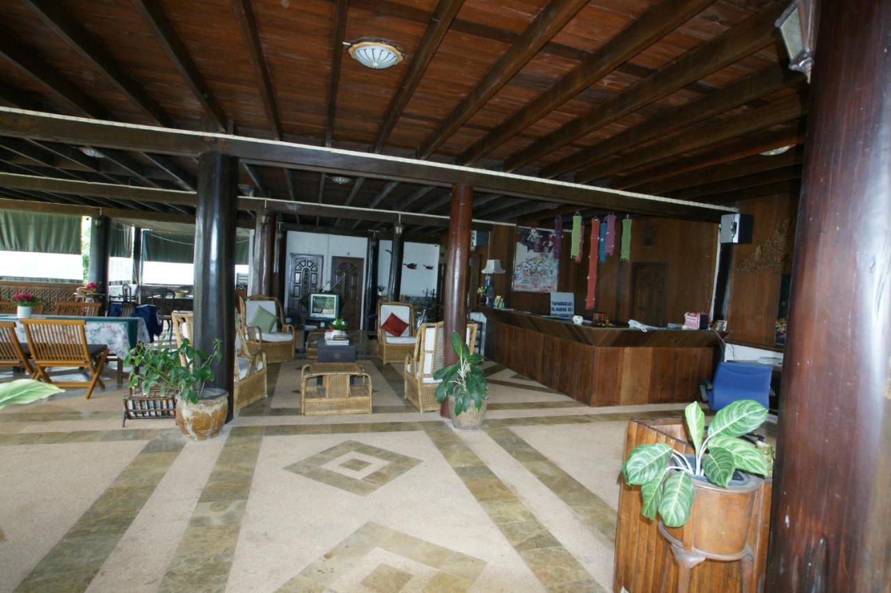 Ruen Thai Rim Haad Klaeng Exterior photo