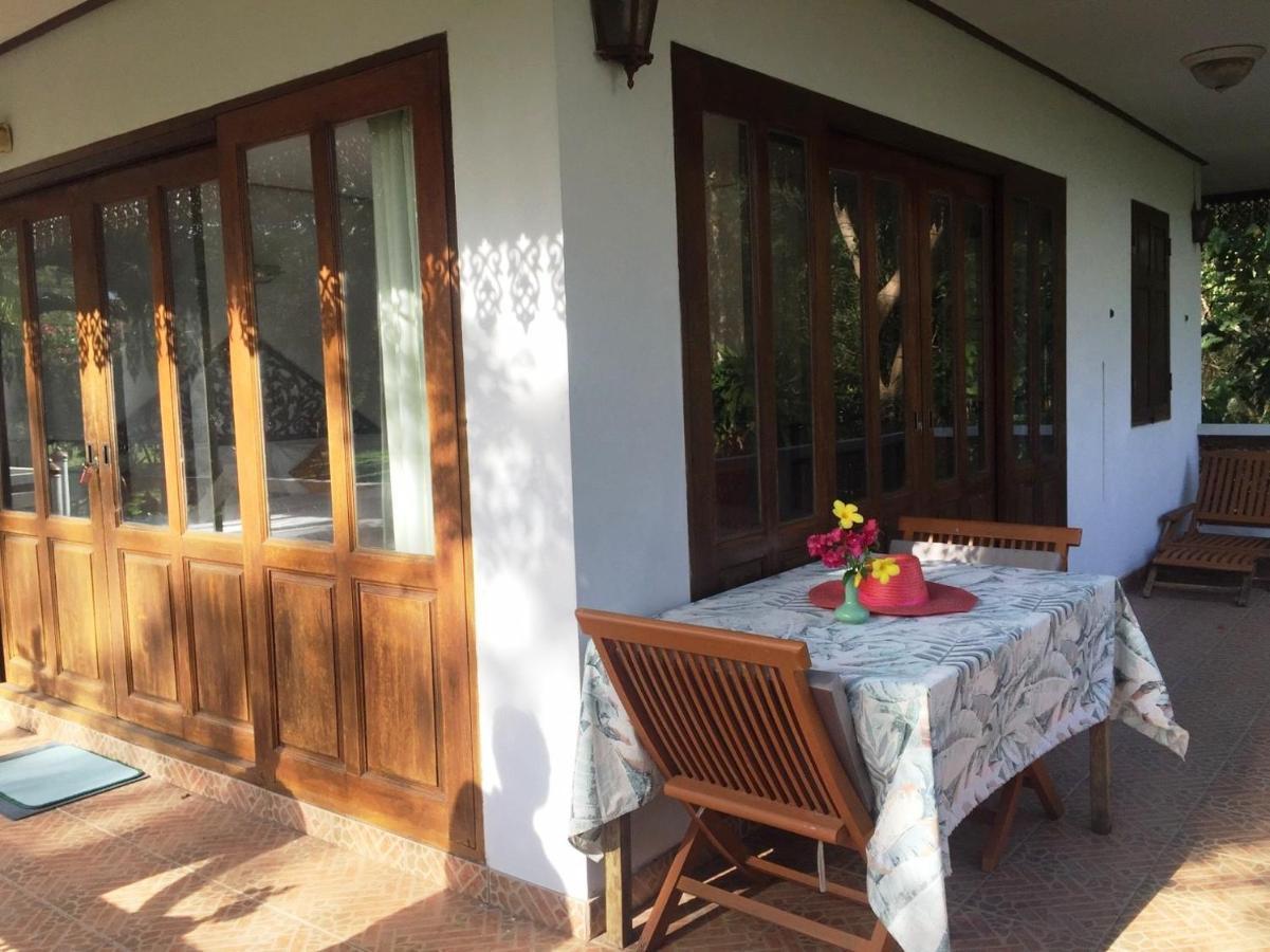 Ruen Thai Rim Haad Klaeng Exterior photo