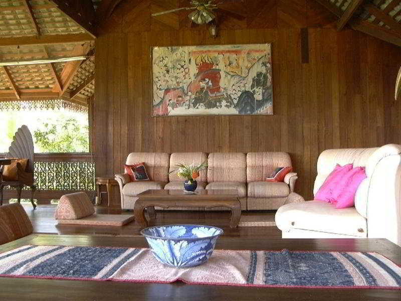 Ruen Thai Rim Haad Klaeng Exterior photo